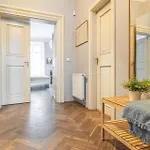 Cozy Mala Strana Apartment In Prague