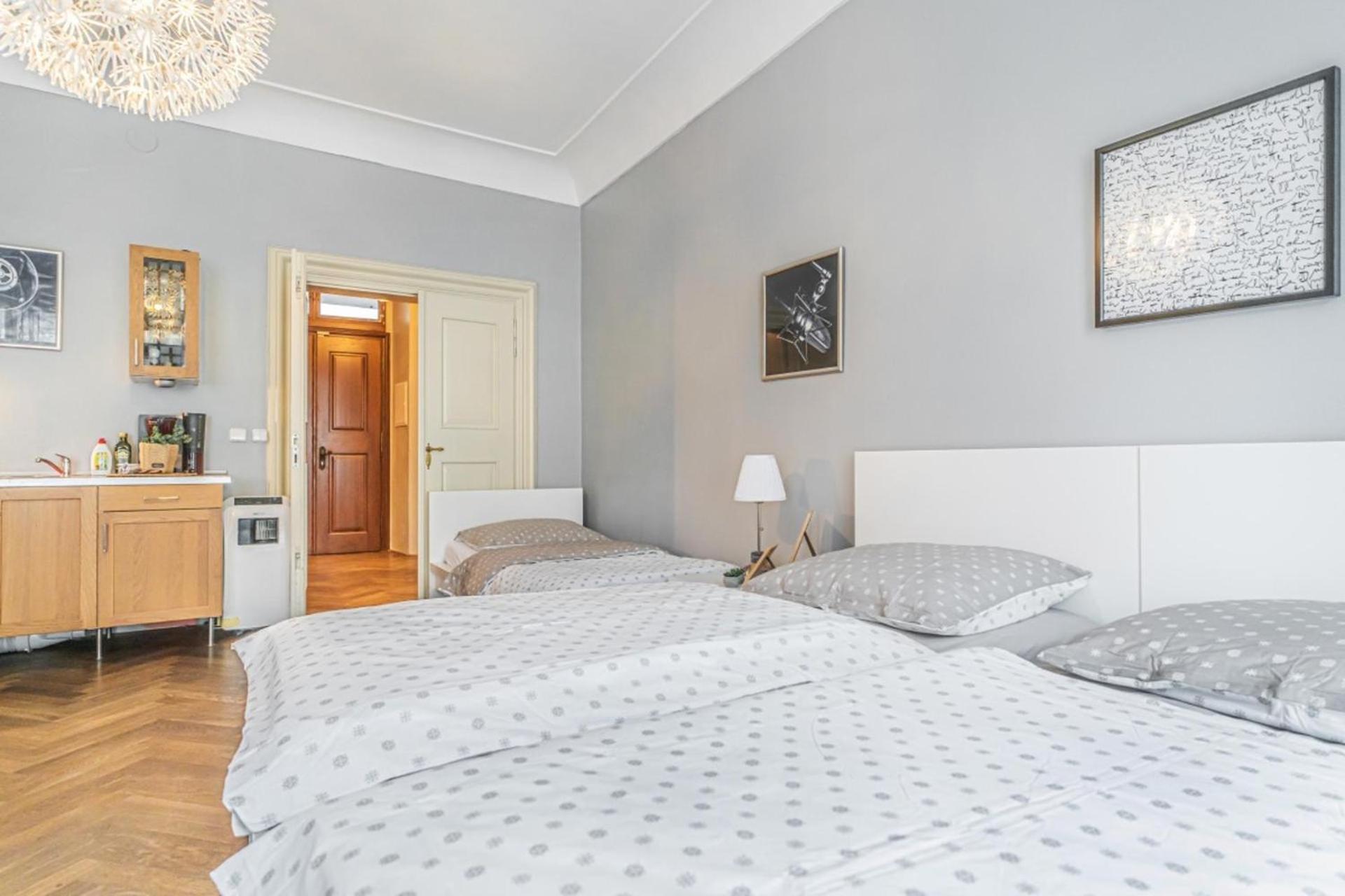 Cozy Mala Strana In Apartment Prague